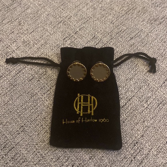 House of Harlow 1960 Taupe Earrings - Picture 3 of 3